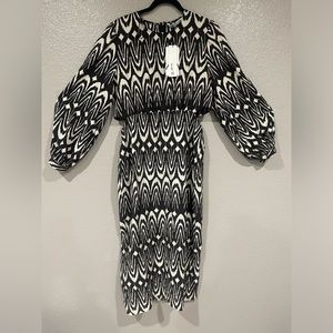 Zara Women’s Cut Out Dress Size Large Long Sleeve